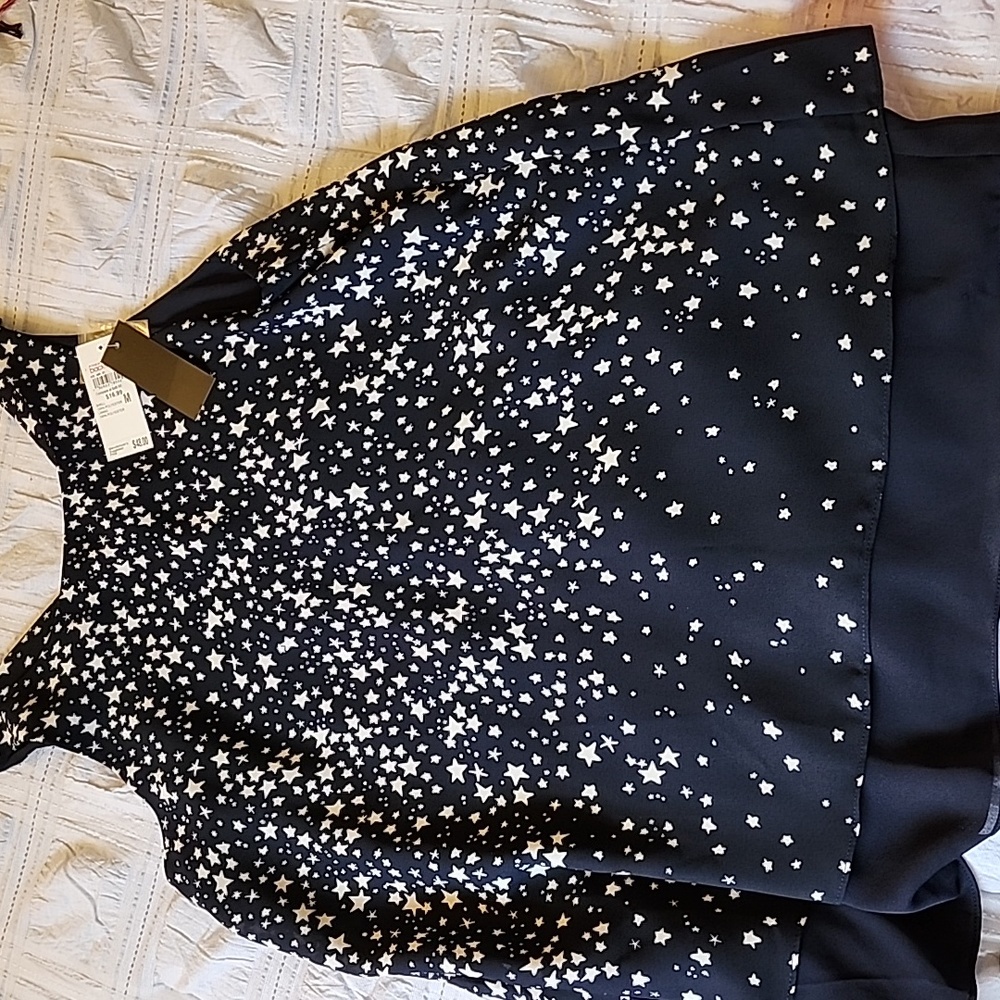 Shirt with stars sleeveless